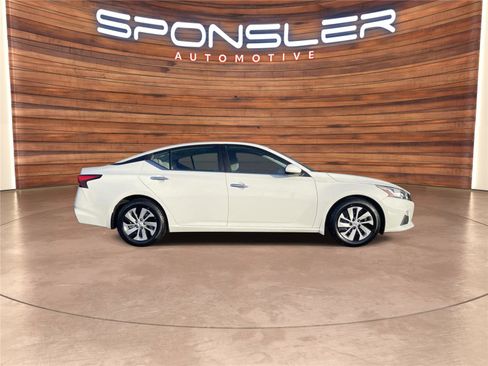 Used 2020 Nissan Altima 2.5 S image 6
