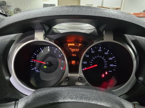 Used 2017 Nissan Juke SV image 35