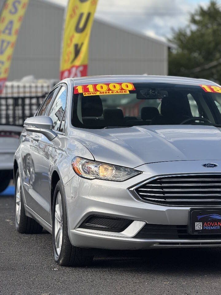 Used 2018 Ford Fusion SE FWD image 7