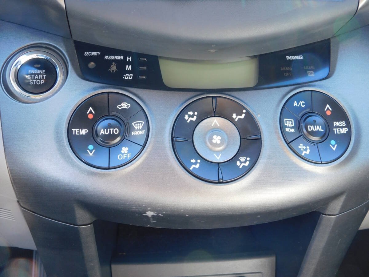 Used 2012 Toyota RAV4 Limited w/ Premium Plus Value Pkg FWD image 13