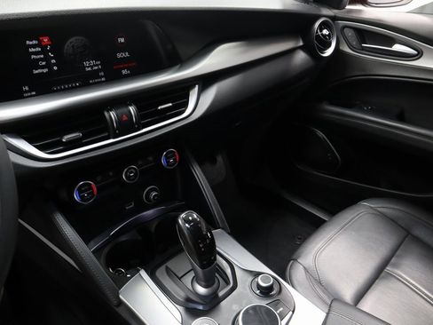 Used 2018 Alfa Romeo Stelvio Sport w/ Quick Order Package 22J Sport image 29