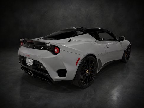Used 2020 Lotus Evora RWD image 6