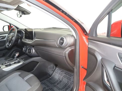 Used 2024 Chevrolet Blazer LT w/ Convenience Package FWD image 41