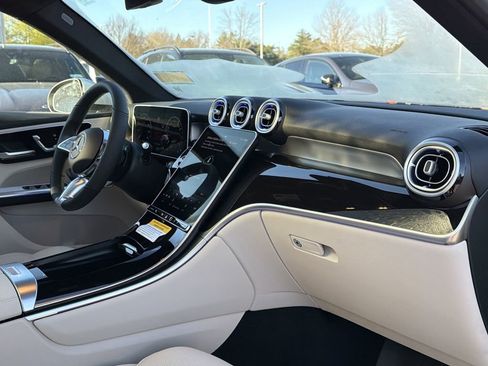 New 2026 Mercedes-Benz GLC 300 4MATIC image 21