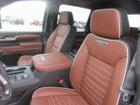 New 2026 GMC Sierra 2500 Denali Ultimate image 14