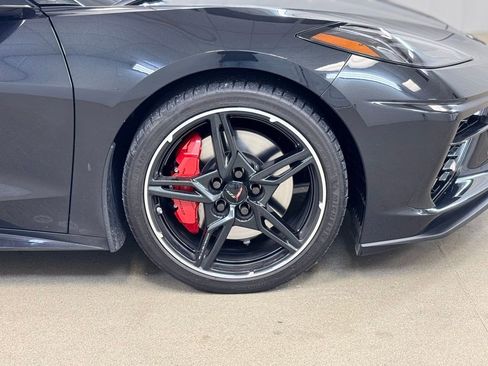 Used 2024 Chevrolet Corvette Stingray Coupe w/ Z51 Performance Package image 4