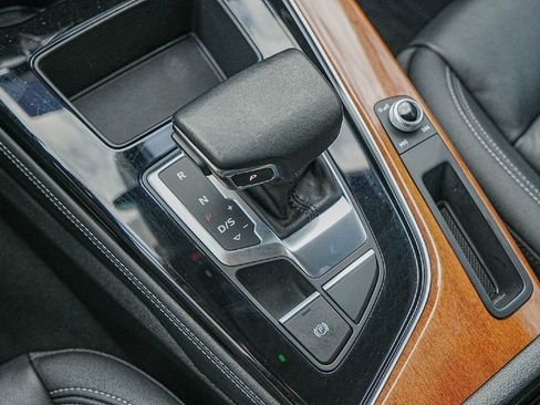 Used 2022 Audi A5 2.0T Premium Plus w/ Premium Plus image 19