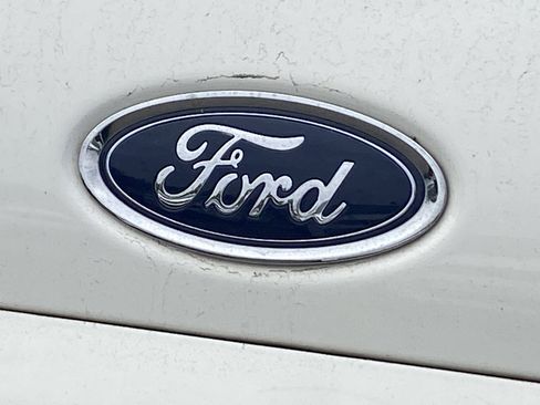 Used 2021 Ford EcoSport S image 4