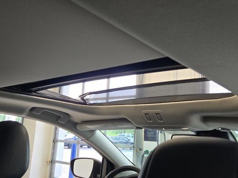 Used 2019 Nissan Murano Platinum w/ Cargo Package image 10