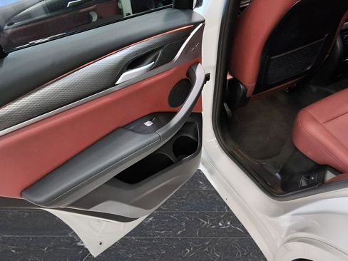 Used 2024 BMW X3 xDrive30i w/ Premium Package AWD/4WD image 32