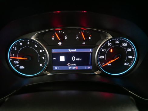 Used 2023 Chevrolet Equinox RS image 21