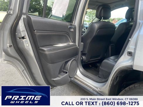 Used 2015 Jeep Compass High Altitude image 16