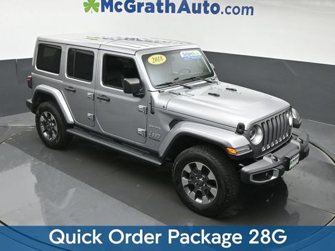 Used 2018 Jeep Wrangler Unlimited Sahara AWD/4WD image 3