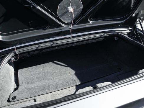 Used 2005 Chevrolet Corvette Convertible w/ Preferred Equipment Group image 8