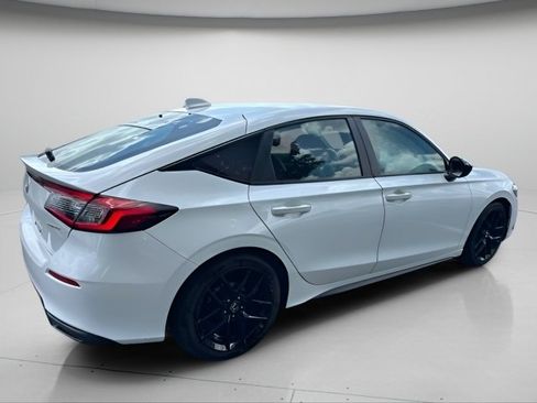 Used 2024 Honda Civic Sport image 6