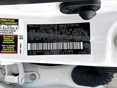 Used 2020 Toyota Camry LE image 21