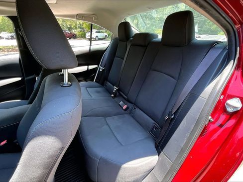 Used 2023 Toyota Corolla LE w/ LE Premium Package FWD image 18
