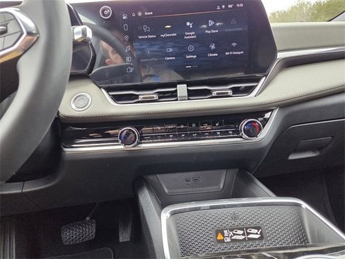 New 2026 Chevrolet Equinox LT image 25