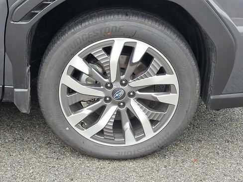 Used 2025 Subaru Forester Touring w/ Touring Package image 8