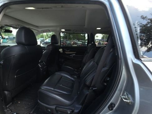 Used 2020 Subaru Ascent Limited w/ Technology Package AWD/4WD image 9