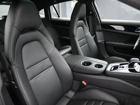 Certified 2021 Porsche Panamera RWD image 29