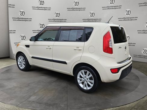 Used 2013 Kia Soul + w/ Audio Pkg image 3