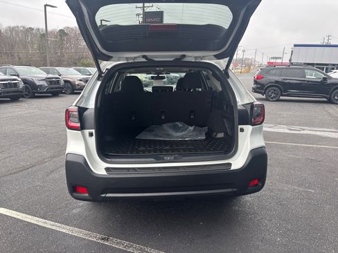 Certified 2025 Subaru Outback Premium w/ Popular Package #1A image 48