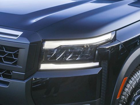 New 2026 Nissan Frontier Pro-X w/ Pro-X Convenience Package image 4