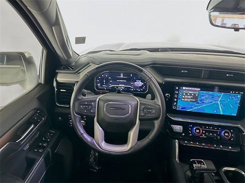 Used 2024 GMC Sierra 1500 Denali image 23