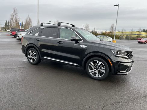 Used 2023 Kia Sorento SX Prestige image 7