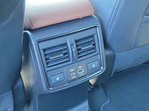 Certified 2025 Subaru Forester Touring AWD/4WD image 15