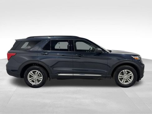Used 2022 Ford Explorer XLT AWD/4WD image 21