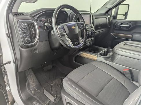 Used 2020 Chevrolet Silverado 2500 LT w/ True North Edition AWD/4WD image 11