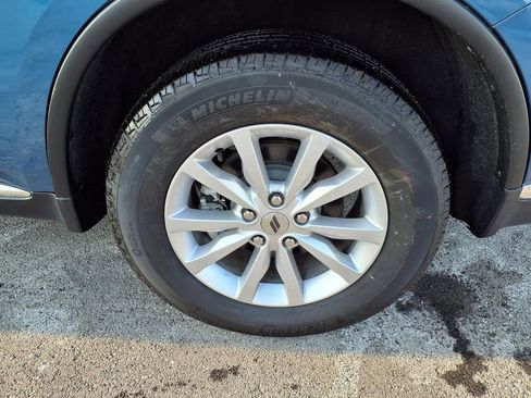 Used 2024 Dodge Durango SXT image 35