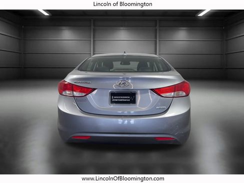 Used 2013 Hyundai Elantra Limited image 8