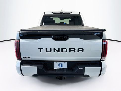 Used 2025 Toyota Tundra Platinum AWD/4WD image 6