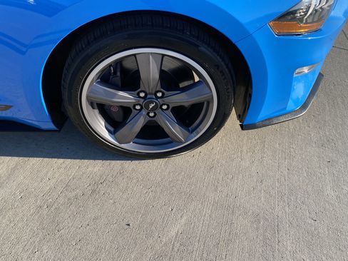 Used 2022 Ford Mustang GT Premium w/ GT Performance Package image 4