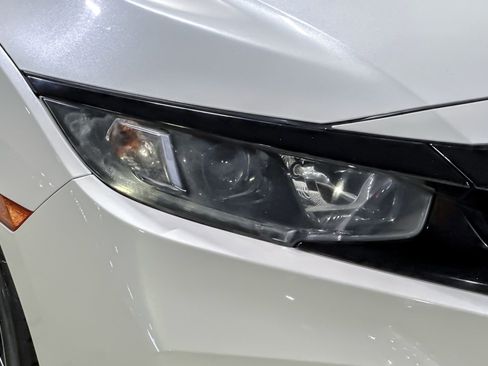 Used 2020 Honda Civic Sport image 10