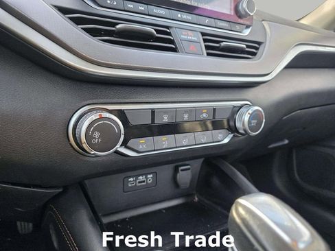 Used 2024 Nissan Altima 2.5 SR image 15