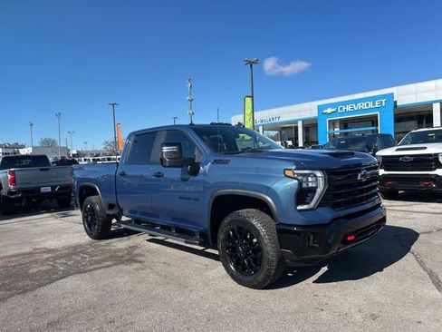 New 2026 Chevrolet Silverado 2500 LT w/ Trail Boss Package image 1