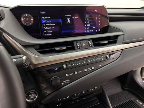 Used 2019 Lexus ES 350 w/ Accessory Package FWD image 20
