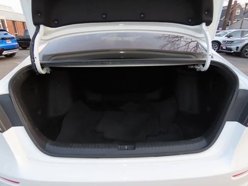 Certified 2023 Honda Accord LX image 10