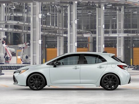 New 2026 Toyota Corolla XSE image 4