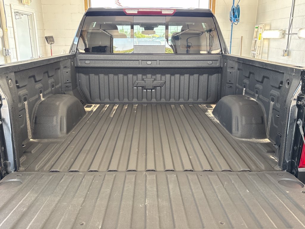 Used 2026 Chevrolet Silverado 1500 RST AWD/4WD image 36