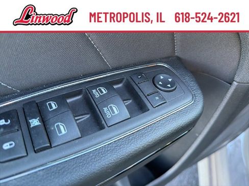 Used 2023 Dodge Charger R/T w/ Blacktop Package image 11