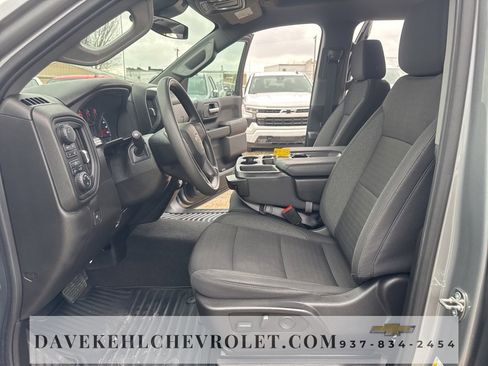 Used 2024 Chevrolet Silverado 1500 Custom image 18