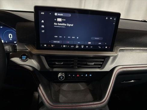 Used 2025 Ford Explorer ST-Line image 21