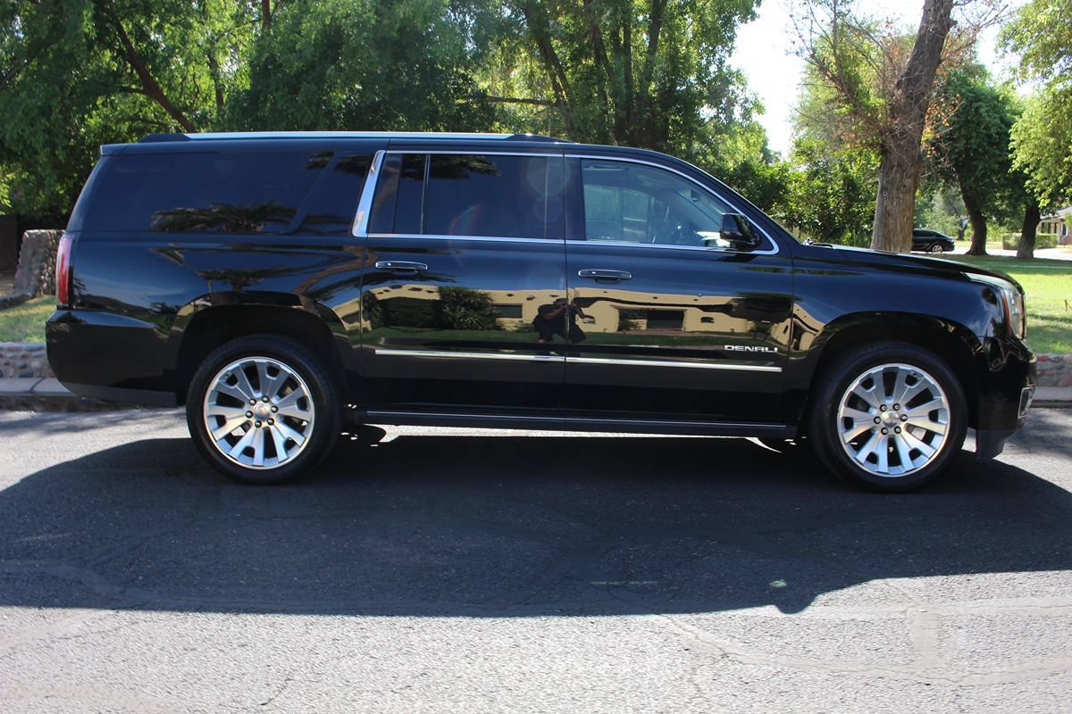 Used 2016 GMC Yukon XL Denali w/ Open Road Package AWD/4WD image 3