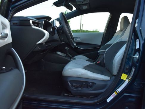 Used 2020 Toyota Corolla XSE FWD image 13