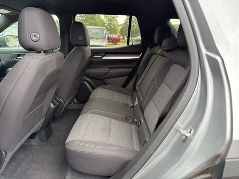 Used 2025 GMC Terrain Elevation image 17